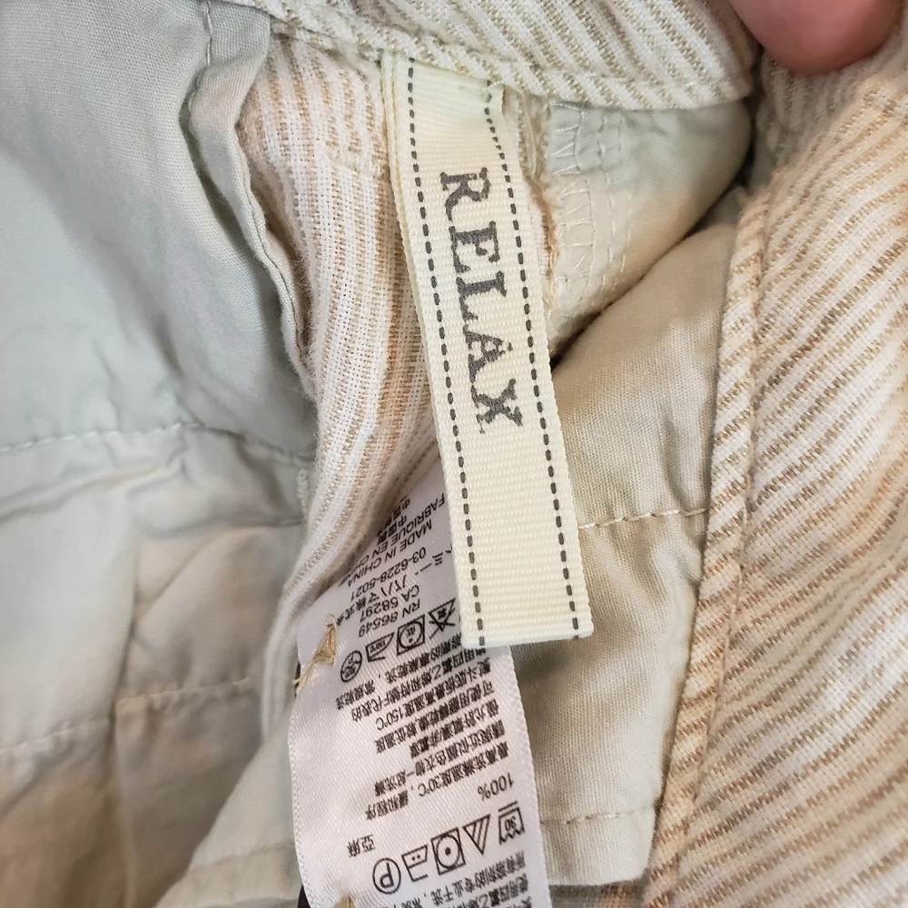 Tommy Bahama Relax linen shorts, tan and white fine stripe, size 34, like new!